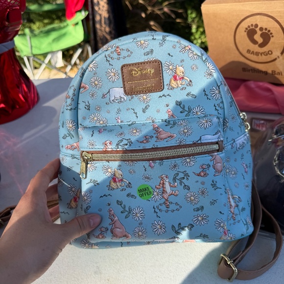 Loungefly backpack - Picture 2 of 4